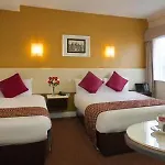 Hotel Eviston House 3*