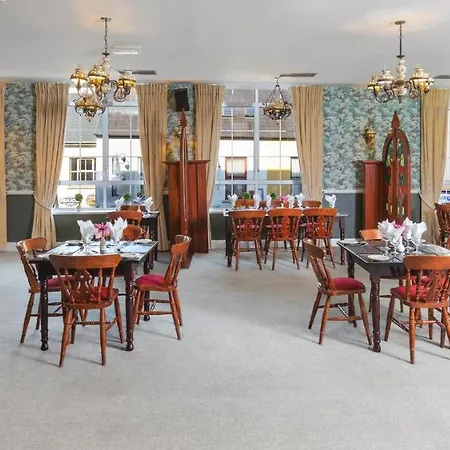 Eviston House 3* كيلارني