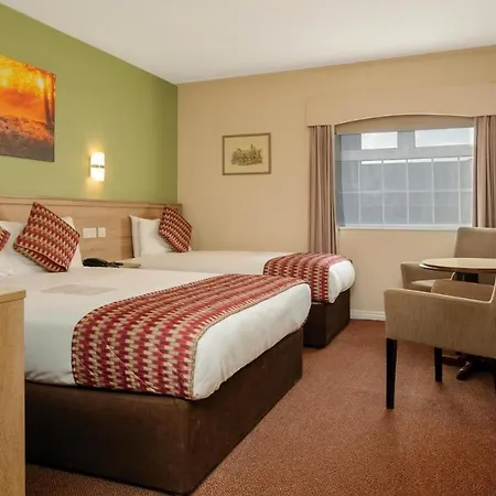 Hotell Eviston House 3*