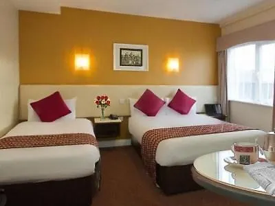 Hotell Eviston House 3*