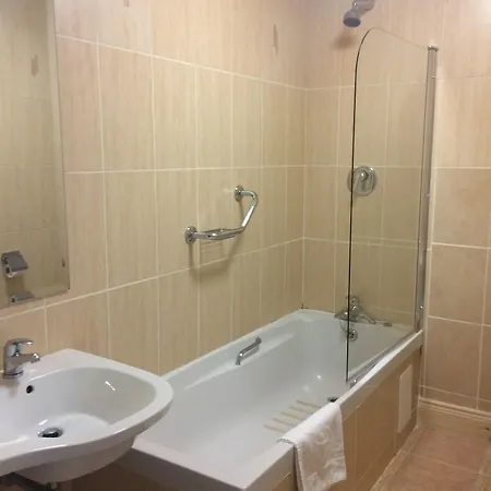 מלון Eviston House קיל איירן