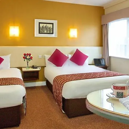 Eviston House Hotel