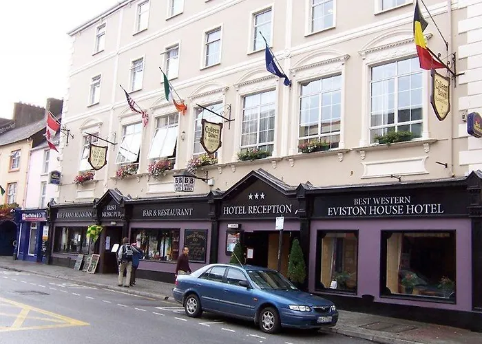 ホテル Eviston House