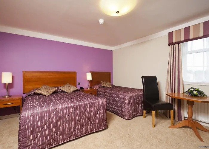 ホテル Eviston House